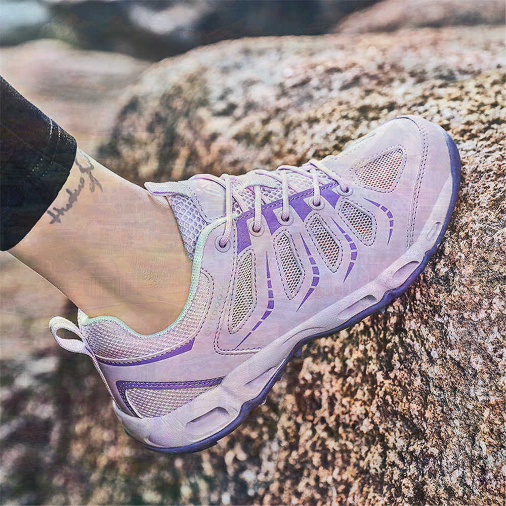 Sumer Round Tip Silver Sneaker - Unique Tech Accessories Gifts avis et prix