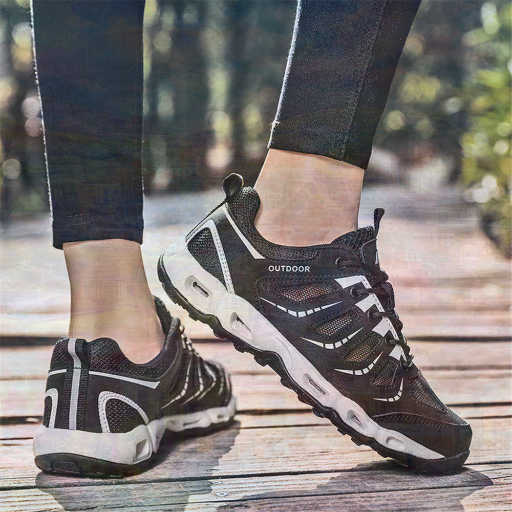 Sumer Round Tip Silver Sneaker - Unique Tech Accessories Gifts avis et prix