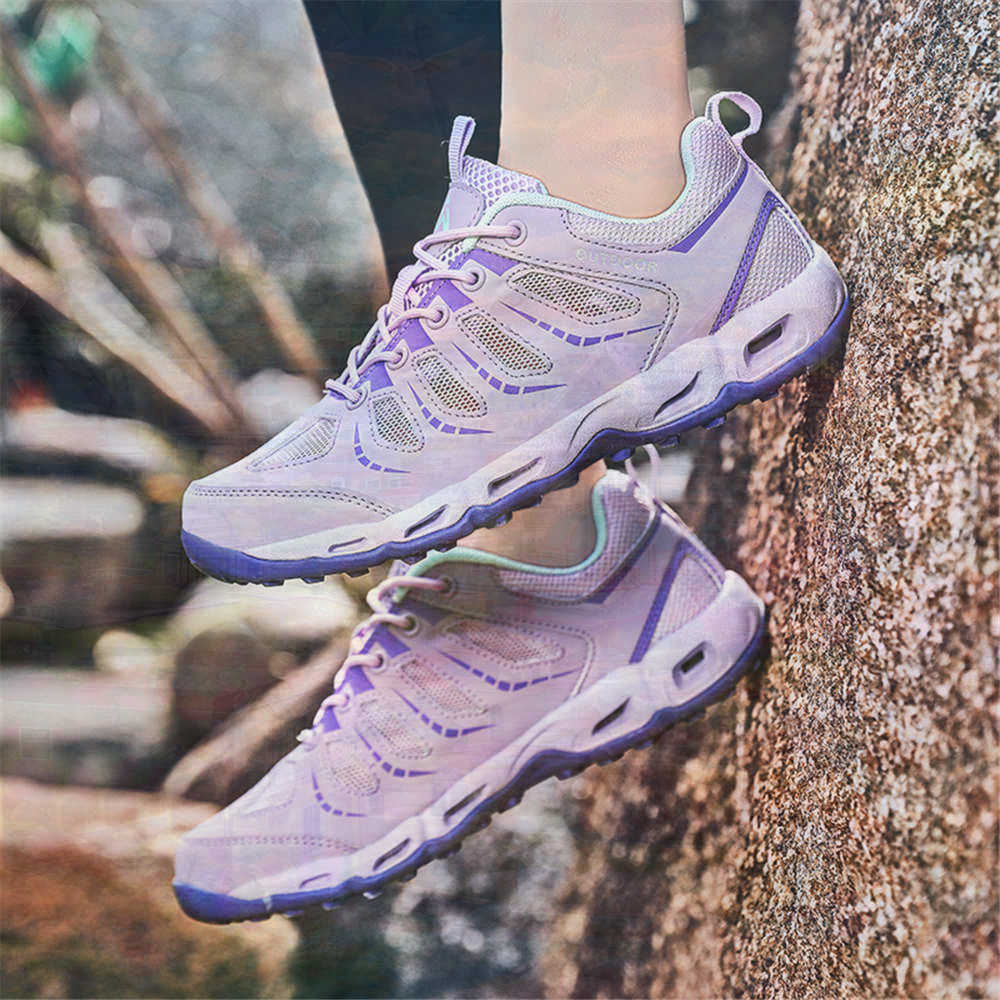 Sumer Round Tip Silver Sneaker - Unique Tech Accessories Gifts avis et prix